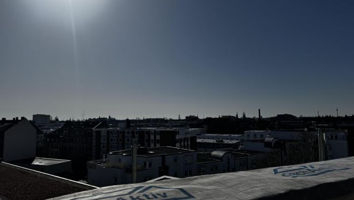 Exklusives Penthouse - zwei Dachterrassen, Erstbezug, inkl. 2 TG-Stellplätze, beste Ausstattung