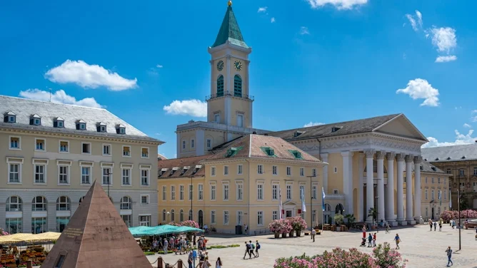 Mit lokaler Marktkenntnis zum erfolgreichen Hausverkauf in Karlsruhe