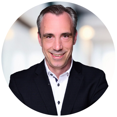 Porträt von Andreas Schaffert, Experte für Vermietungen bei GARANT Immobilien. Das Bild wird auf der Seite Immobilie vermieten zusammen mit einem Zitat zur sorgfältigen Bonitätsprüfung und zur Suche nach passenden Mietern für ein Mietobjekt verwendet.