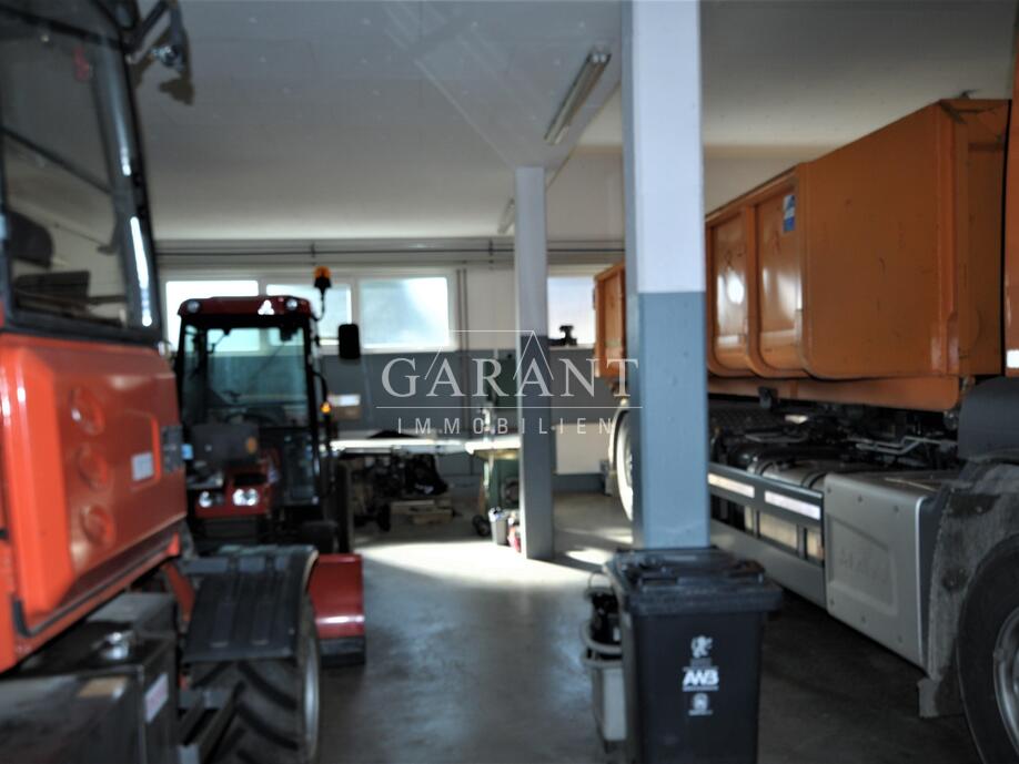 Halle/Lager/Werkstatt