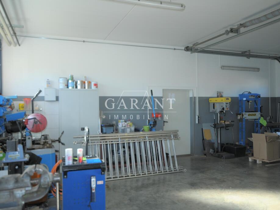 Halle/Lager/Werkstatt