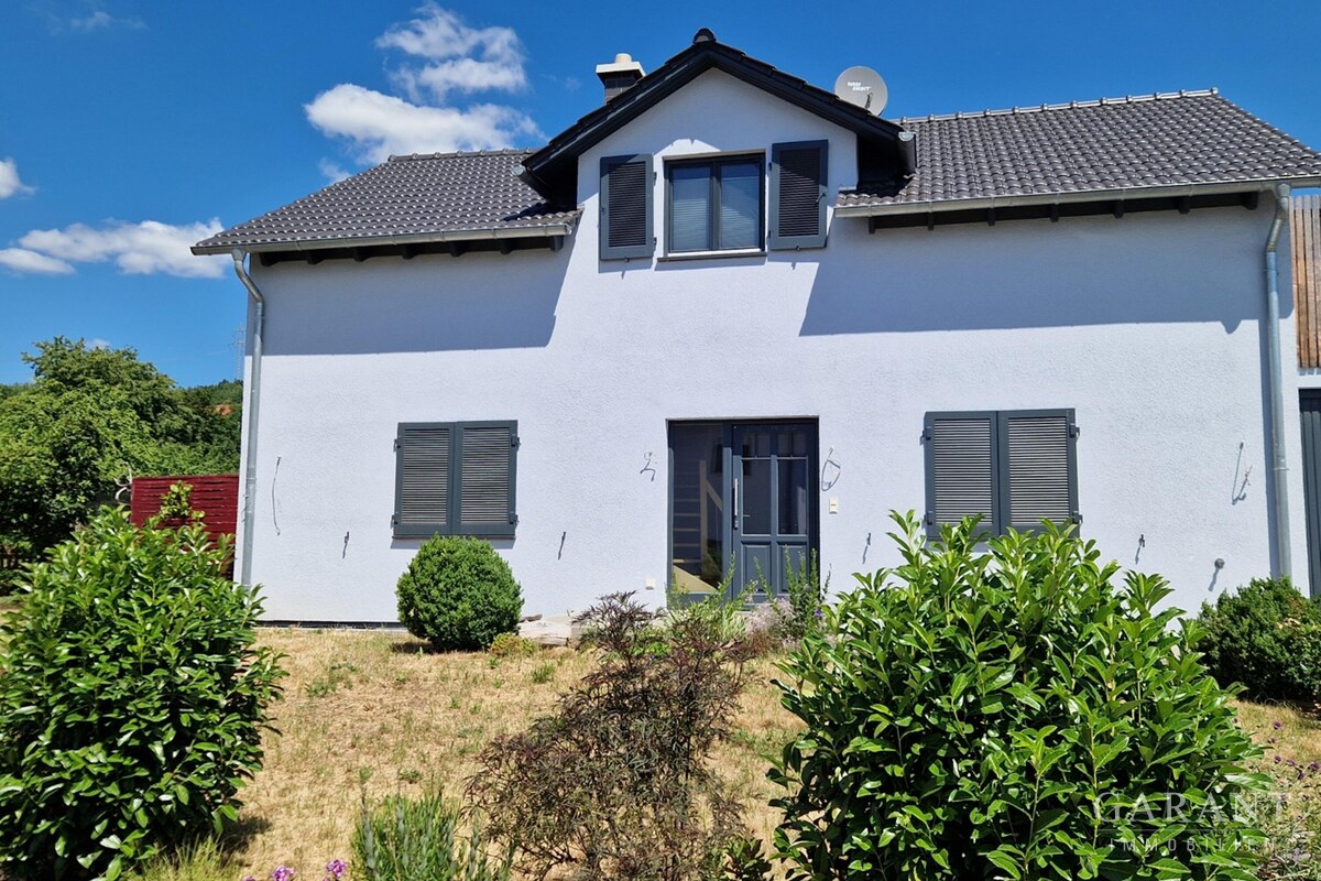 Hausansicht 4