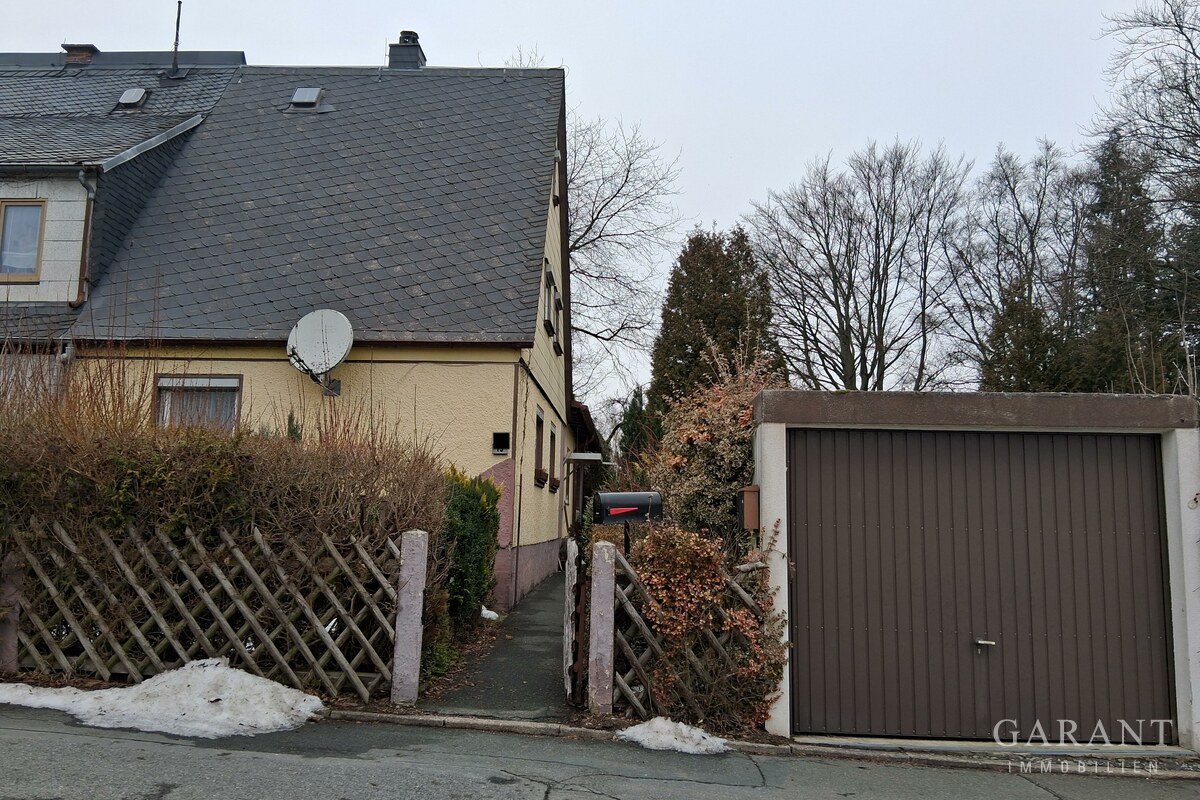DHH mit Garage -