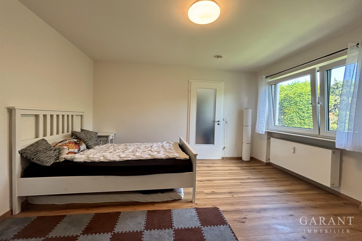 Wohn und Schlafzimmer