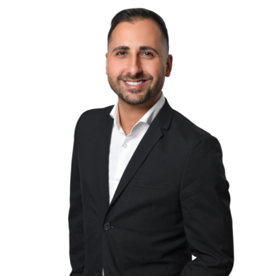 Maklerfoto von Toprak Raif Maklerfoto von Toprak Raif
